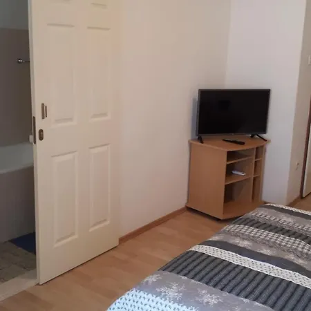 Gostinjska kuća Riba 3*