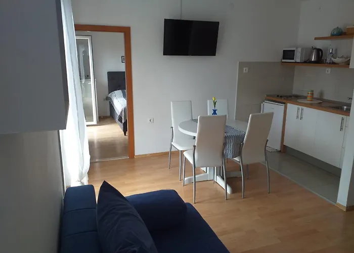 Riba Макарська