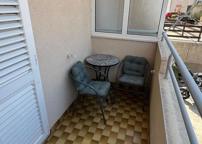 Riba Макарська