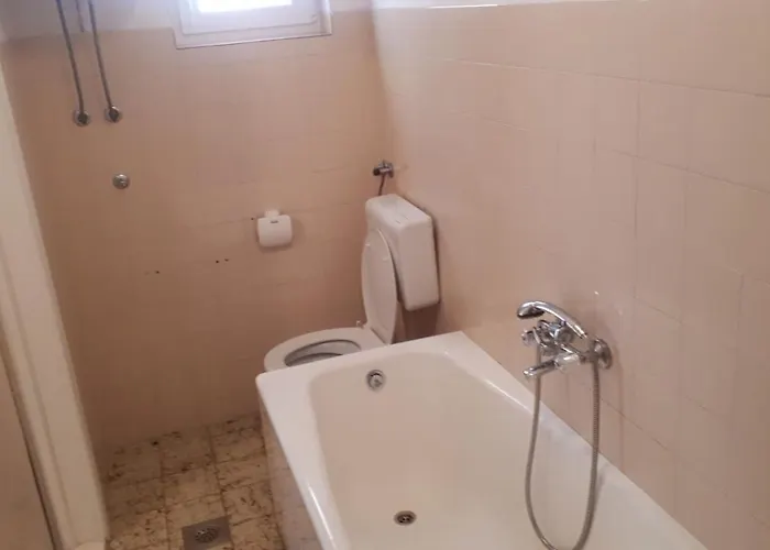 Riba Макарська